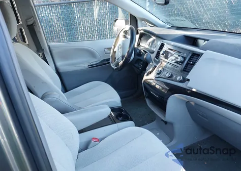 2012 Toyota Sienna Le V6 8 Passenger from USA, damaged, VIN 5TDKK3DC2CS189504